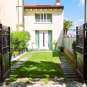 Joy - Luxury Villa